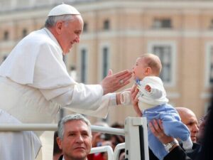 Papa Francisco abogó por  volver a los orígenes de la iglesia