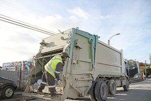 Malestar genera viaje de concejales por caso Servitrans