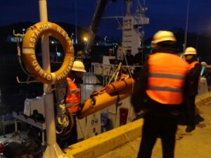 Tripulante indonesio con graves lesiones a bordo de buque