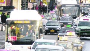 Colectiveros no creen en situación crítica de Movigas