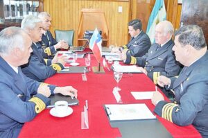 Balance de la Campaña Antártica Naval