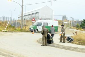 Bombas de ruido y disparos en frontis de cárcel de Punta Arenas
