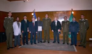 Reconocimiento a personal de Carabineros