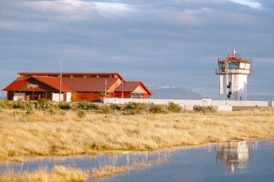 GORE abrirá llamado a licitación para aeropuerto en Natales