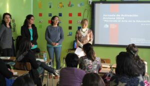 Programa “Acciona, moviendo el arte en la educación” vuelve a clases