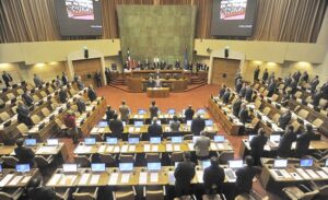 Aumento de parlamentarios por reforma del  sistema electoral costará $ 9 mil millones anuales