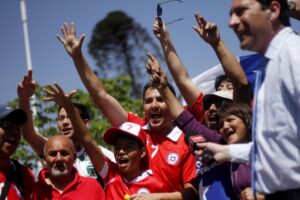 PDI detecta estafa en venta de entradas para partidos de Chile
