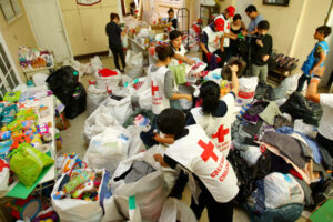 Colegio Pierre Faure y Hogar de Cristo recibirán ayuda para damnificados en Valparaíso