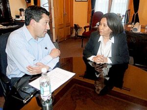 Seremi se reúne con alcalde de Punta Arenas