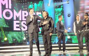 El doble de Ricardo Montaner y karaoke en Dreams