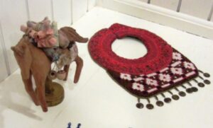 Exposición “Reinterpretando la Artesanía Aónikenk”