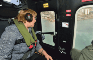 Bachelet sobrevoló zonas afectadas de Iquique y Alto Hospicio