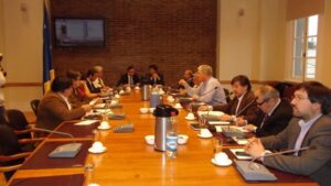 Intensa jornada de trabajo del CORE con ministro de Transporte y Telecomunicaciones