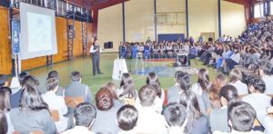Impartieron charlas a estudiantes de educación media