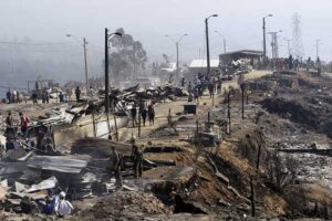 Municipio detectó unas 30 familias magallánicas afectadas por incendio en Valparaíso