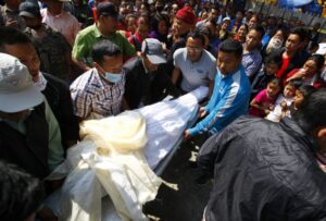 Finaliza rastreo de desaparecidos en Everest