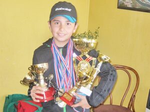 Destacada actuación de tenista magallánico
