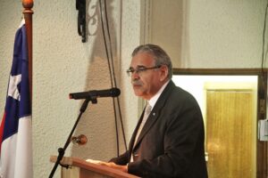 Sentido homenaje a director fallecido en celebración de 50 años del Inach
