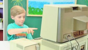 Viral: El “inédito” encuentro entre niños y computadores antiguos