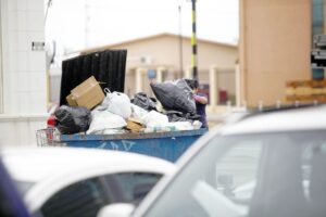 Basureros amenazan con paro por retraso de municipios en pago de bono