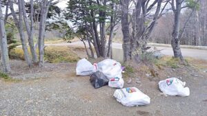 Preocupación entre usuarios del camino al cerro Andino por aparición de basura