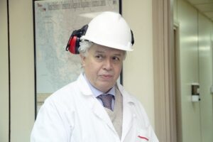 Ministro Furche: “Es probable que se modifique umbral de renta presunta”