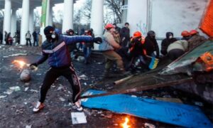 Ucrania: Mueren 20 separatistas y un policía en enfrentamientos