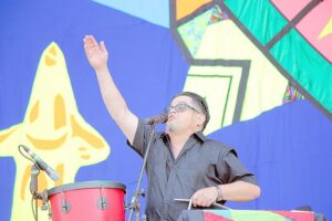 Joe Vasconcellos se presentará en Puerto Natales