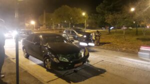 Colisión vehícular provoca congestión en Avenidas Colón y España