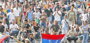 EE.UU. no descarta sanciones a Venezuela pero quiere dar más espacio al diálogo