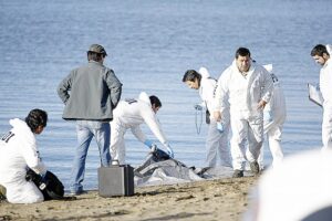 Inmersión por asfixia causó la muerte de hombre encontrado en el Estrecho