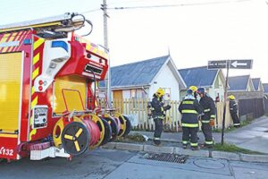 Bomberos realizó mediciones en vivienda del Barrio Chilote