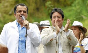 Escándalo sacude campaña de candidato de derecha en Colombia