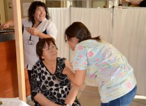 Salud reitera llamado a vacunarse ante confirmación de casos por influenza