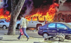 58 extranjeros acusados de promover protestas