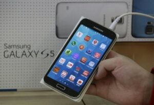 Samsung pierde contra Apple juicio por patentes y deberá pagar USD 119,6 M