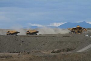 Mina Invierno analiza método de extracción con Servicio de Evaluación Ambiental