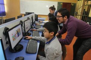 150 empresas tecnológicas firman llamado a preservar “una Internet libre y abierta”