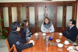 Alcaldesa de Torres del Payne se reúne con directora regional del Sernatur