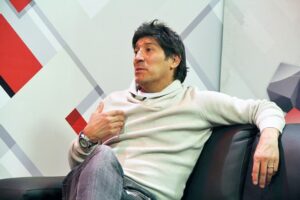 Iván Zamorano: un ídolo deportivo esta noche en “El Estelar”