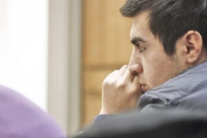 Fue detenido por mantener relaciones sexuales con menores de 13 y 14 años