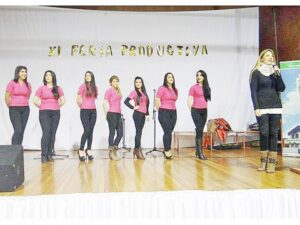 Hoy será coronada la reina de Porvenir