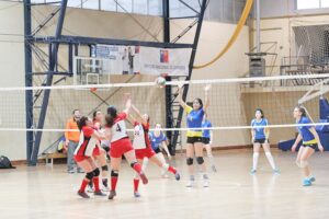 Una apasionante jornada tuvo el vóleibol en el Gimnacio Fiscal