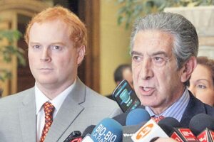 Presentan reforma constitucional para proteger soberanía nacional