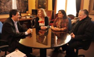 Alcalde Boccazzi recibió saludo protocolar de presidenta electa de Renovación Nacional