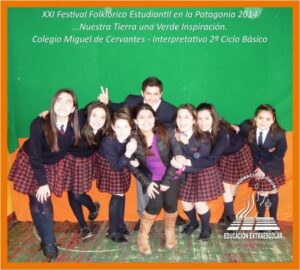 “Vota por tu grupo favorito” del XXI Festival Folklórico Estudiantil en la Patagonia