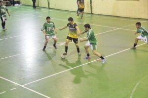 Torneo Agrupación Polar continuó con atractivos partidos