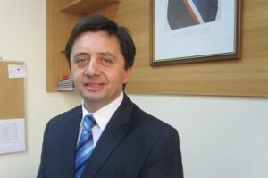 Capacitan a funcionarios públicos para mejorar calidad de atención