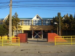 Escuela Juan Williams no se adhiere al paro nacional de profesores
