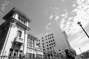 Cursan primera multa a Municipalidad de Punta Arenas por incumplir fallo